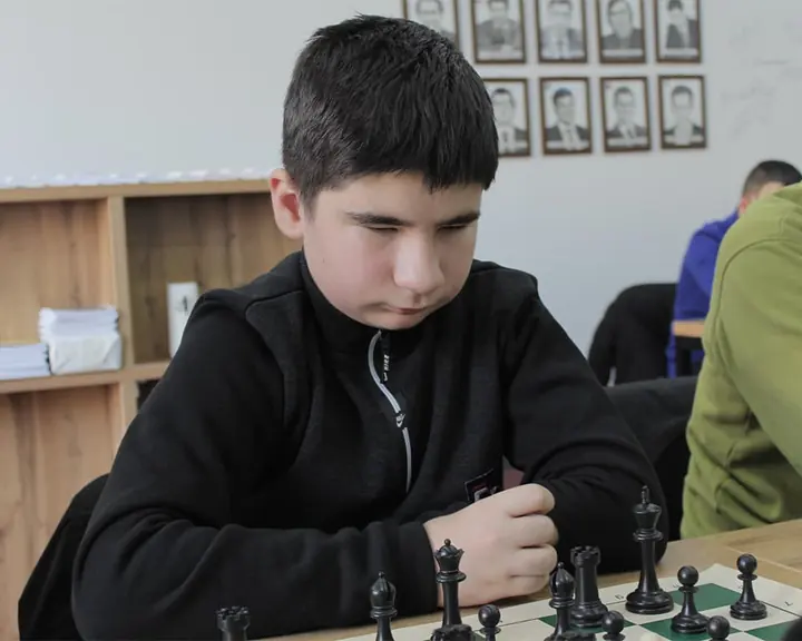 Шералижон Равшанов